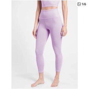 NWOT Athleta Ultra High Rise Elation 7/8 Tights Leggings Lavender Women’s sz SP